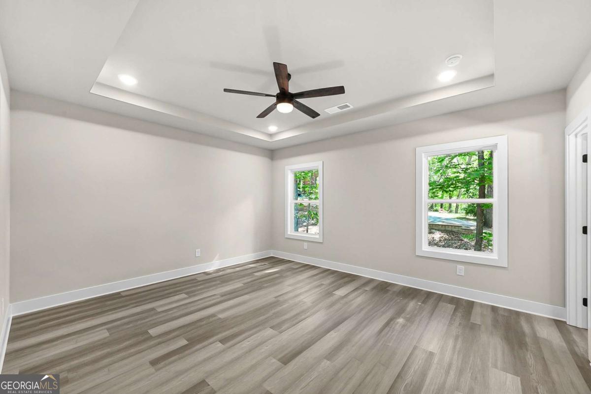 3035 Hamilton Road