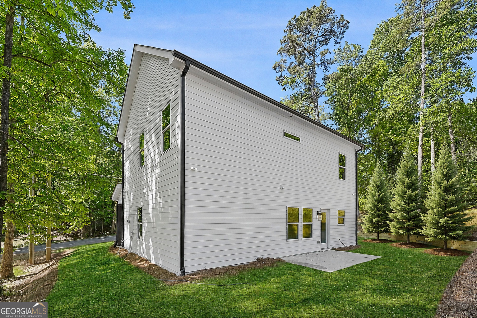 3035 Hamilton Road