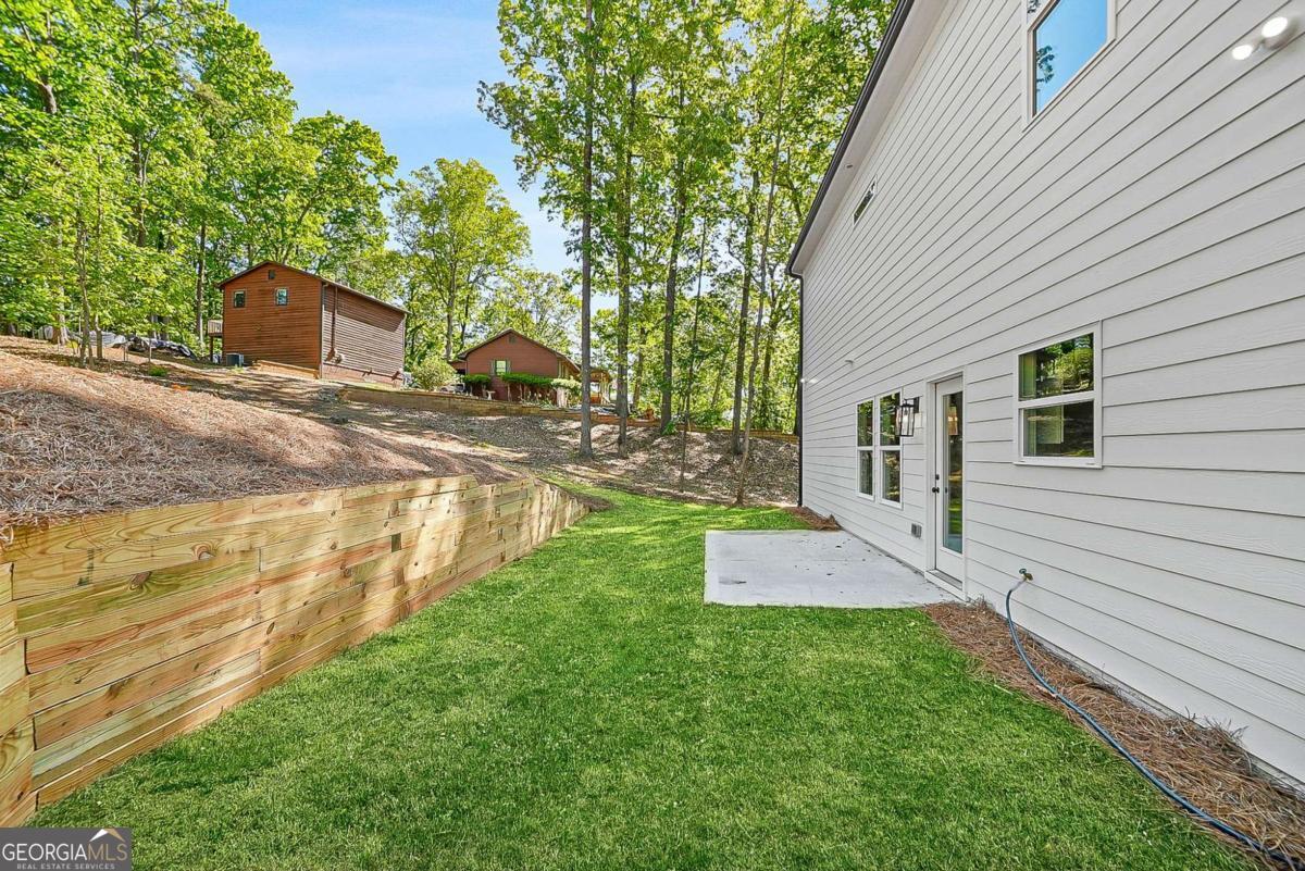 3035 Hamilton Road