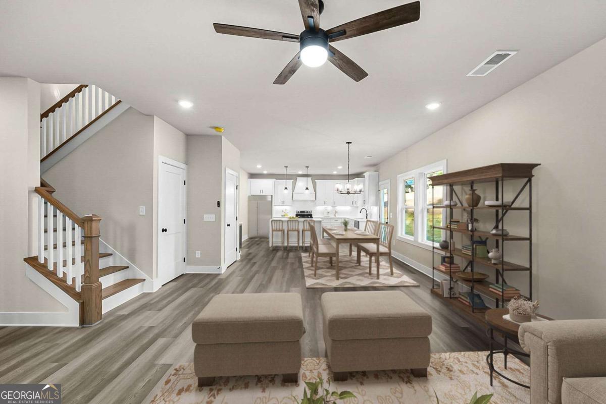 3035 Hamilton Road