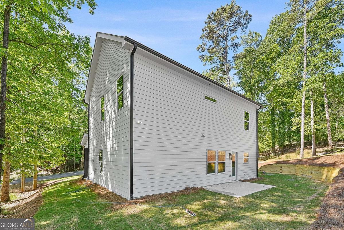 3035 Hamilton Road