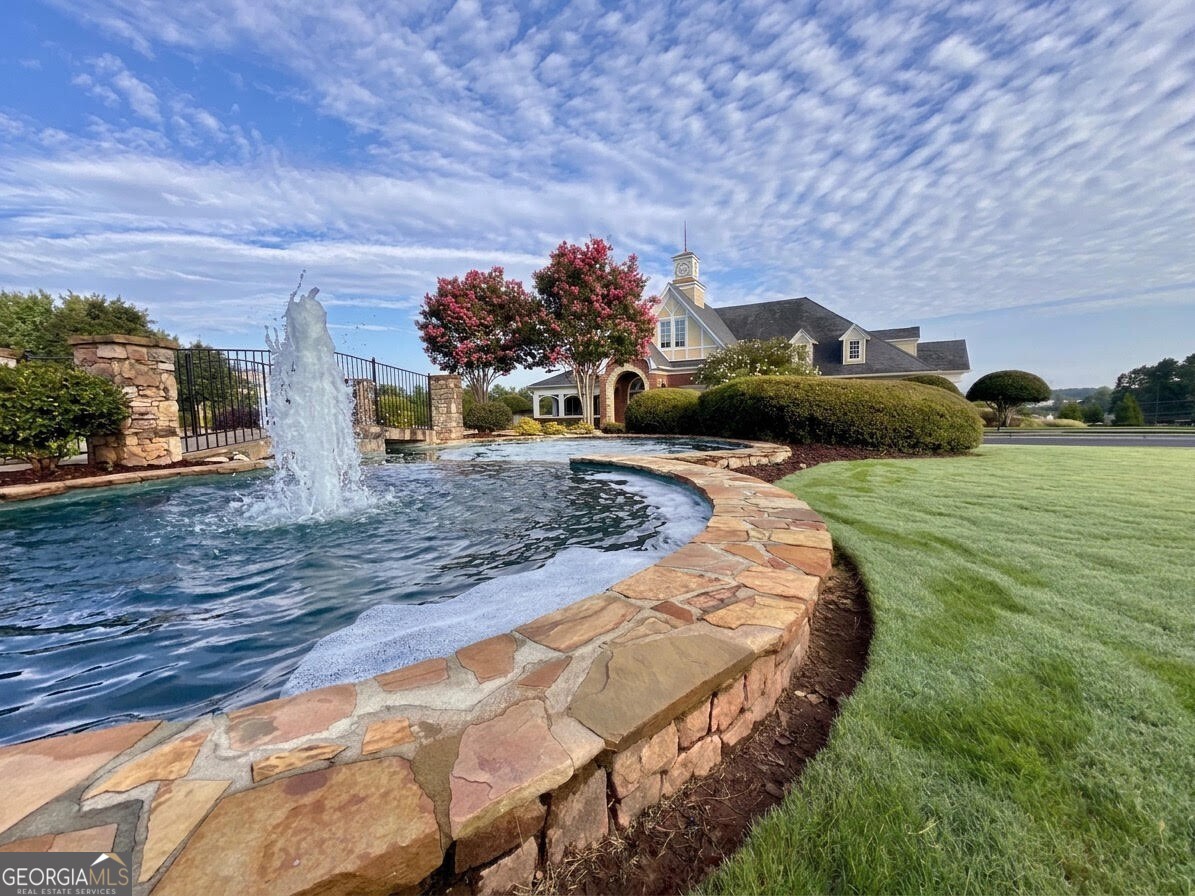 1560 Baygreen Road