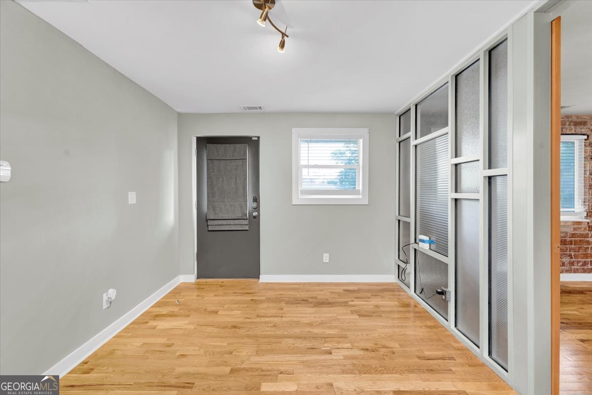 562 Formwalt Street SW # 4