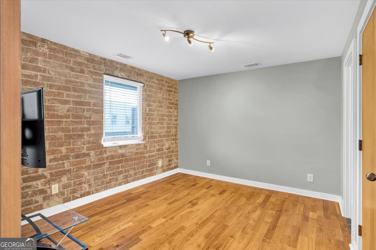 562 Formwalt Street SW # 4