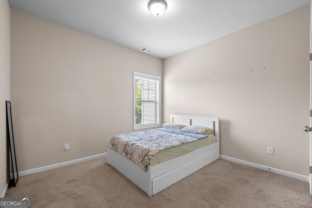 2573 Parkwood Cove Drive