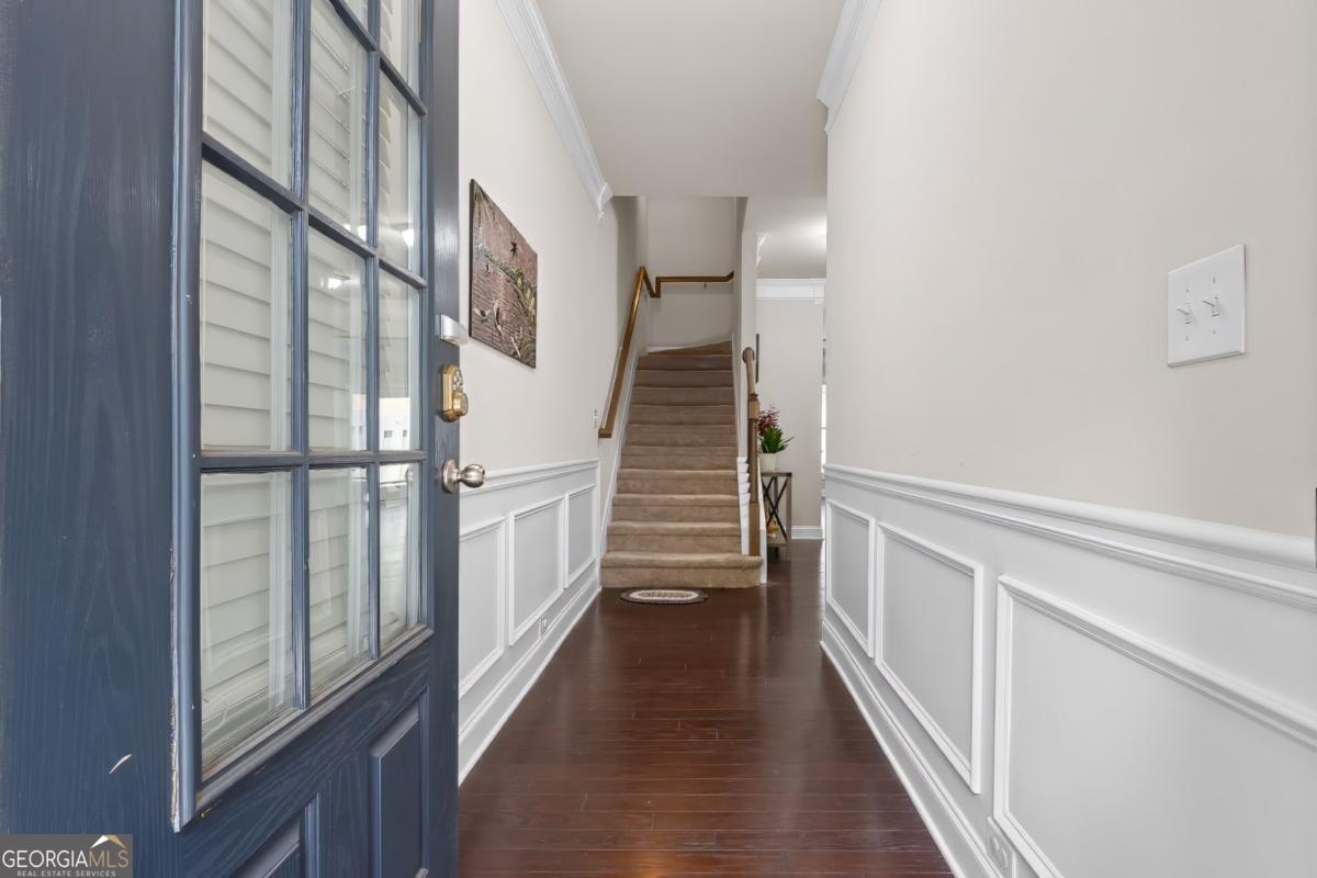 2573 Parkwood Cove Drive