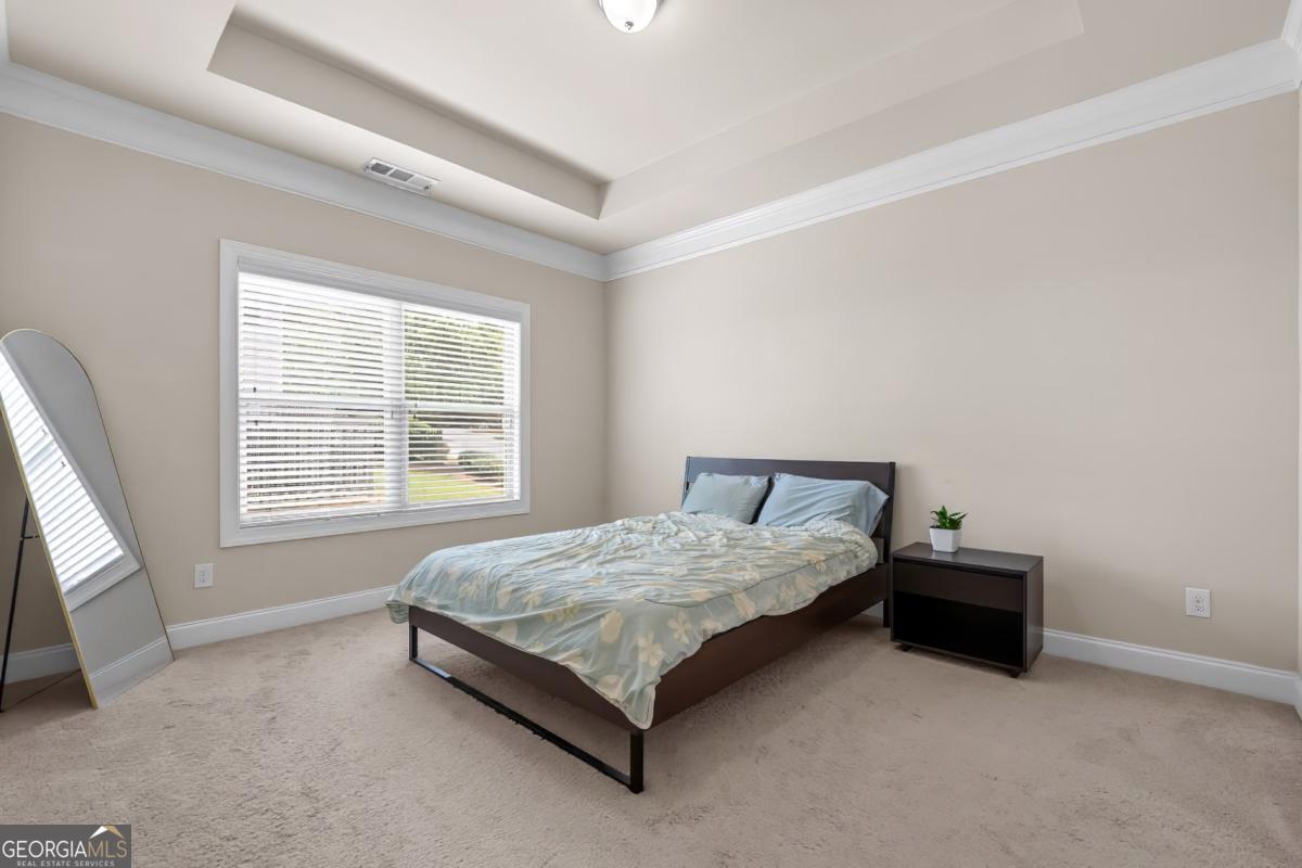 2573 Parkwood Cove Drive