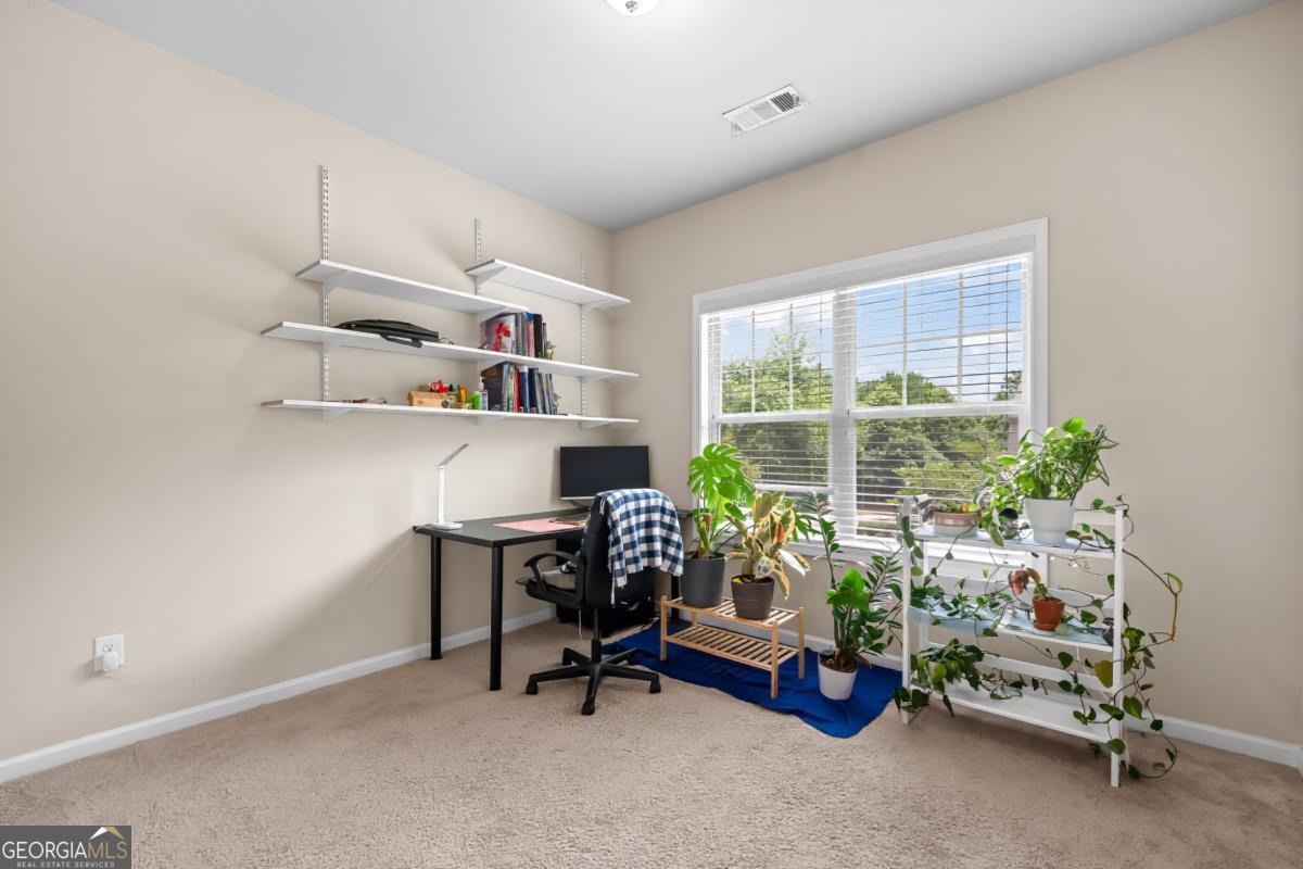 2573 Parkwood Cove Drive