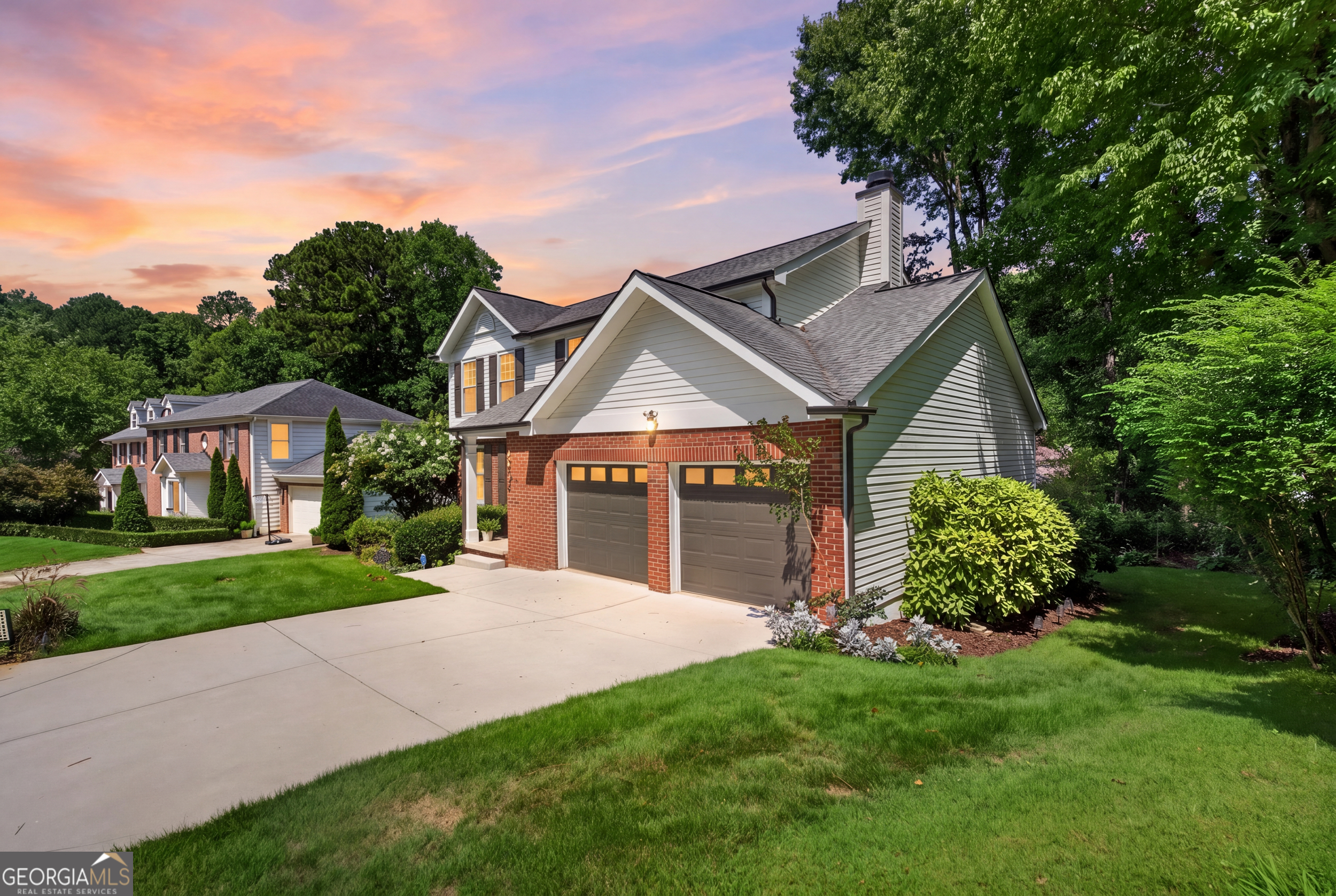 3504 Castlehill Court