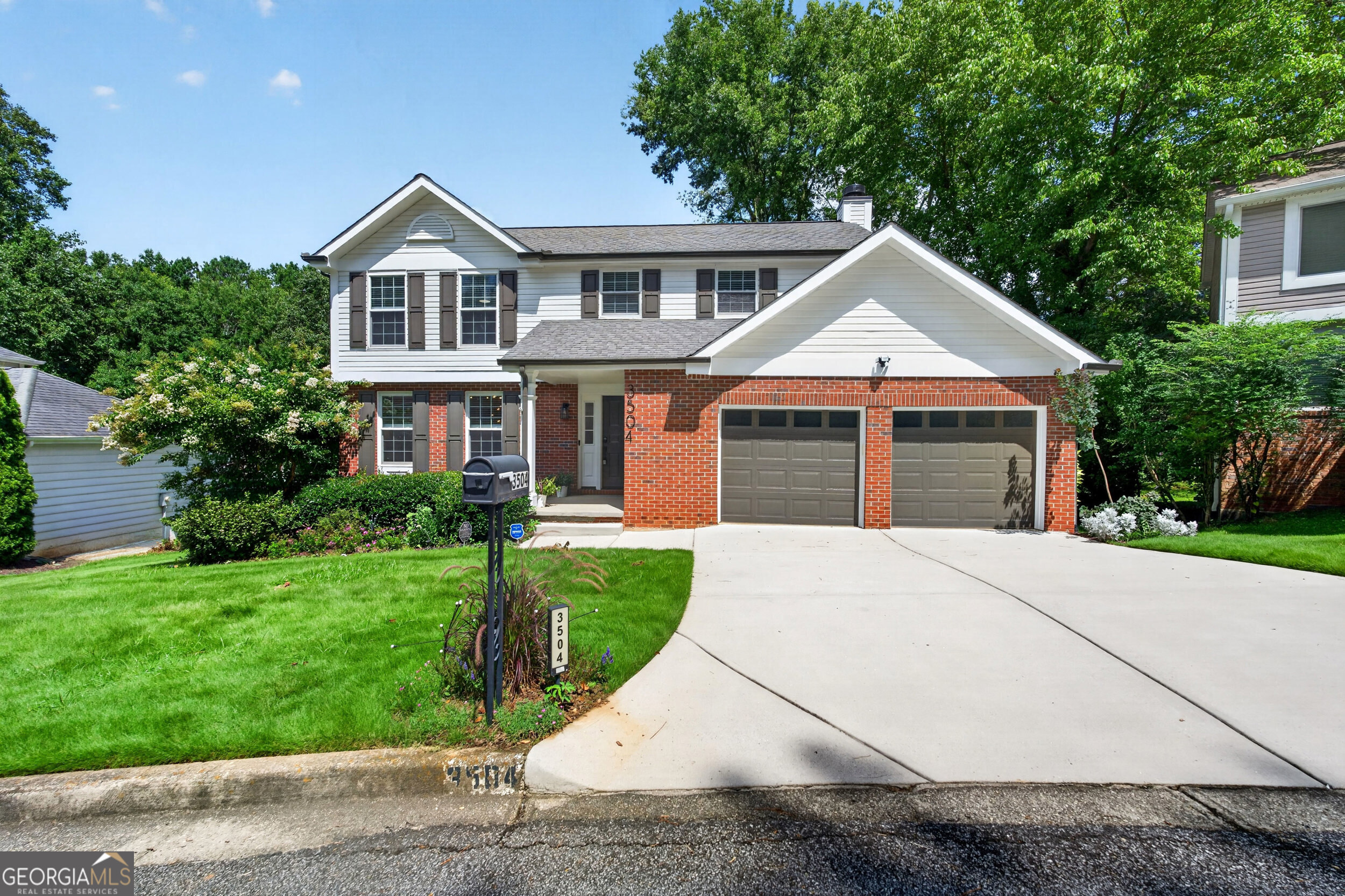 3504 Castlehill Court