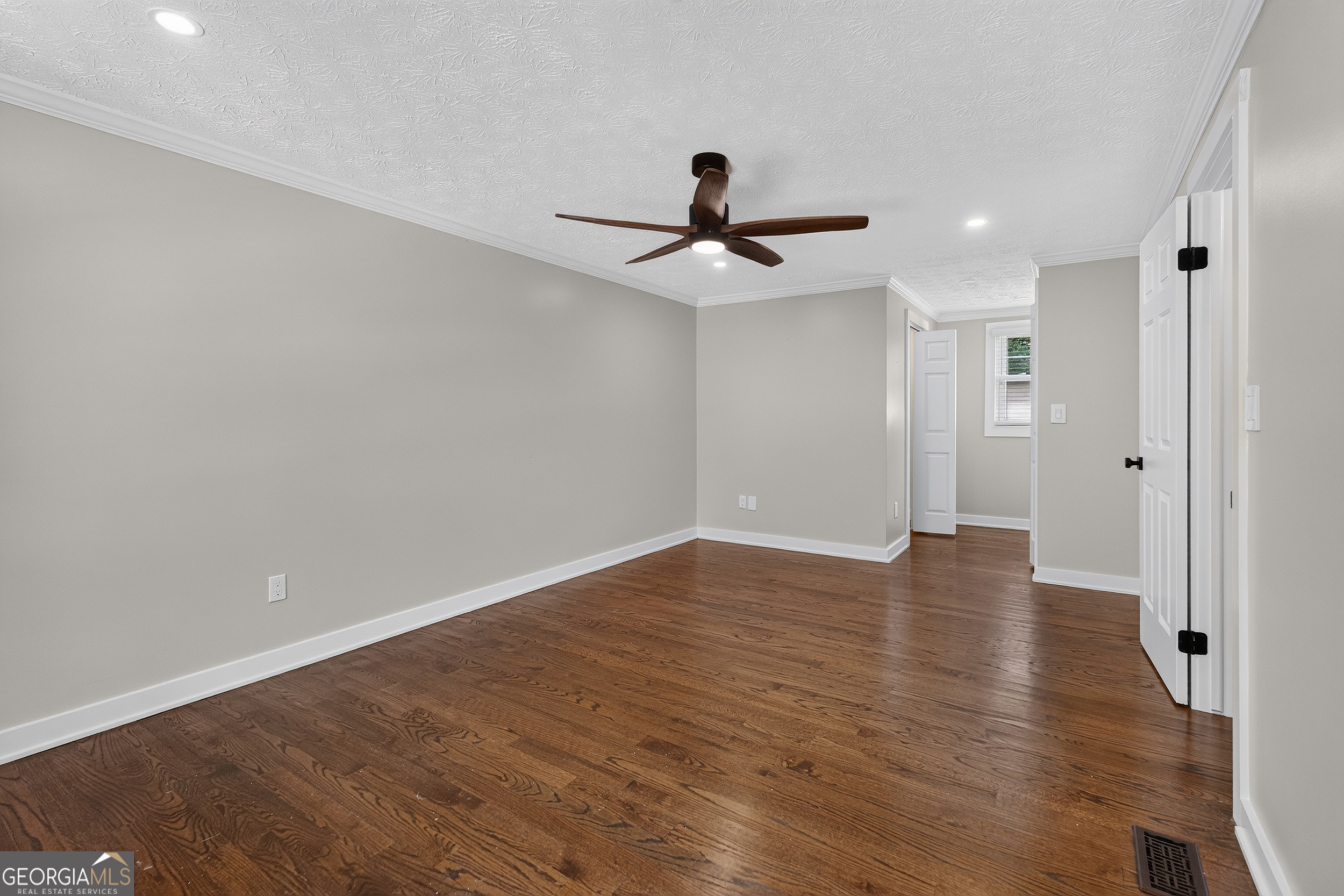 3504 Castlehill Court