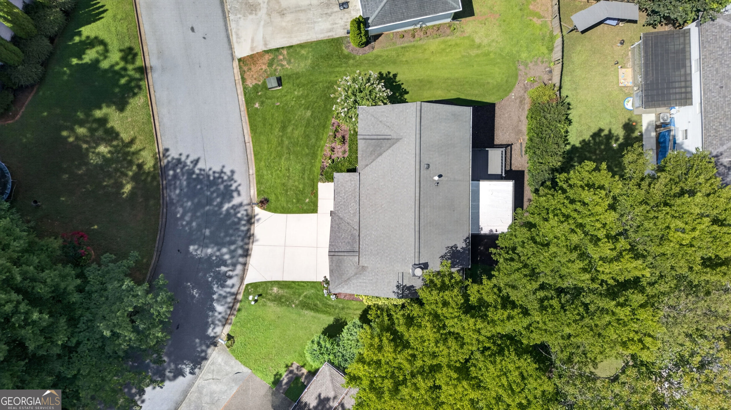 3504 Castlehill Court