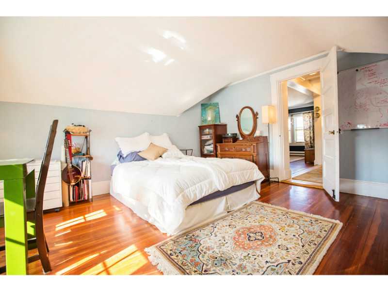 315 BROADWAY Avenue 3