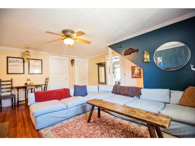 315 BROADWAY Avenue 3