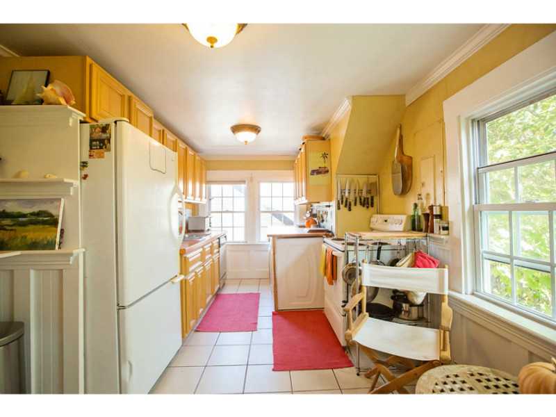 315 BROADWAY Avenue 3