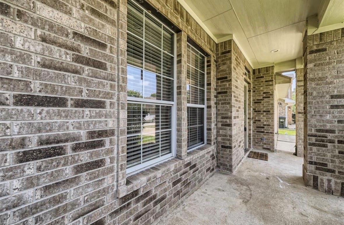 18919 Squirrel Oaks Drive
