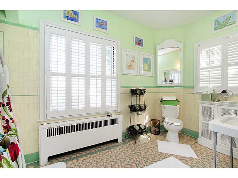 88 HILLSIDE Avenue