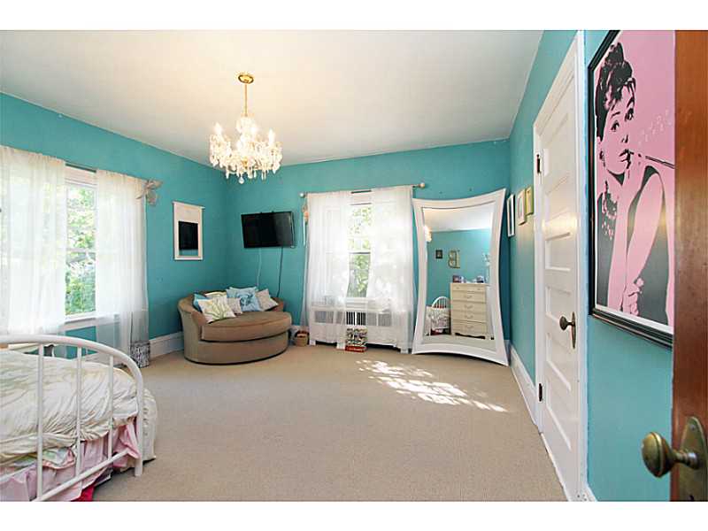 88 HILLSIDE Avenue