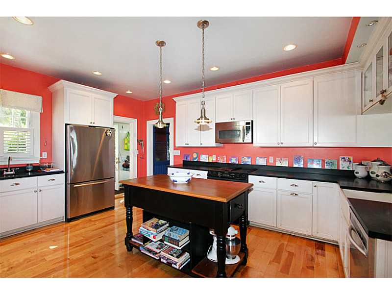88 HILLSIDE Avenue
