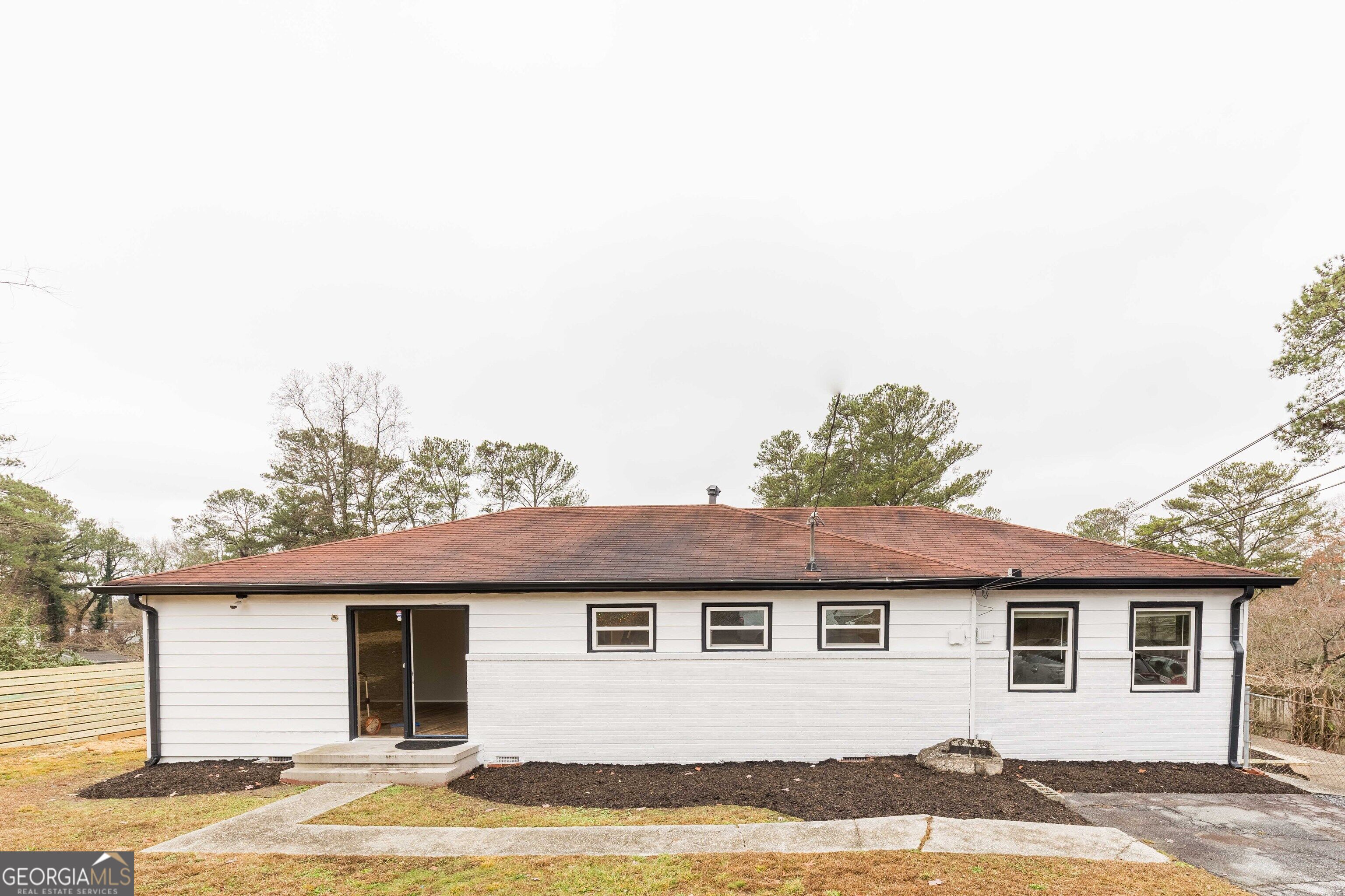 5022 Fairmont Road SE