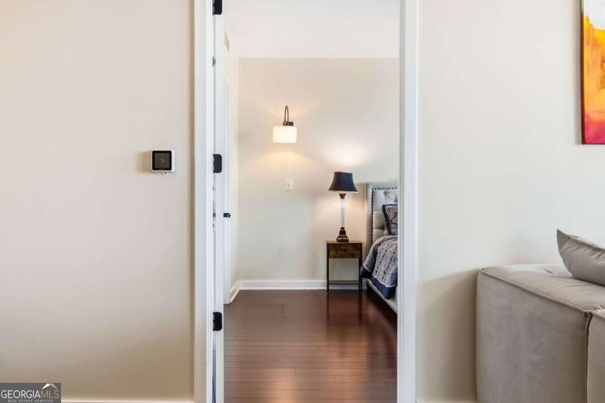 3338 Peachtree Road NE # 2105