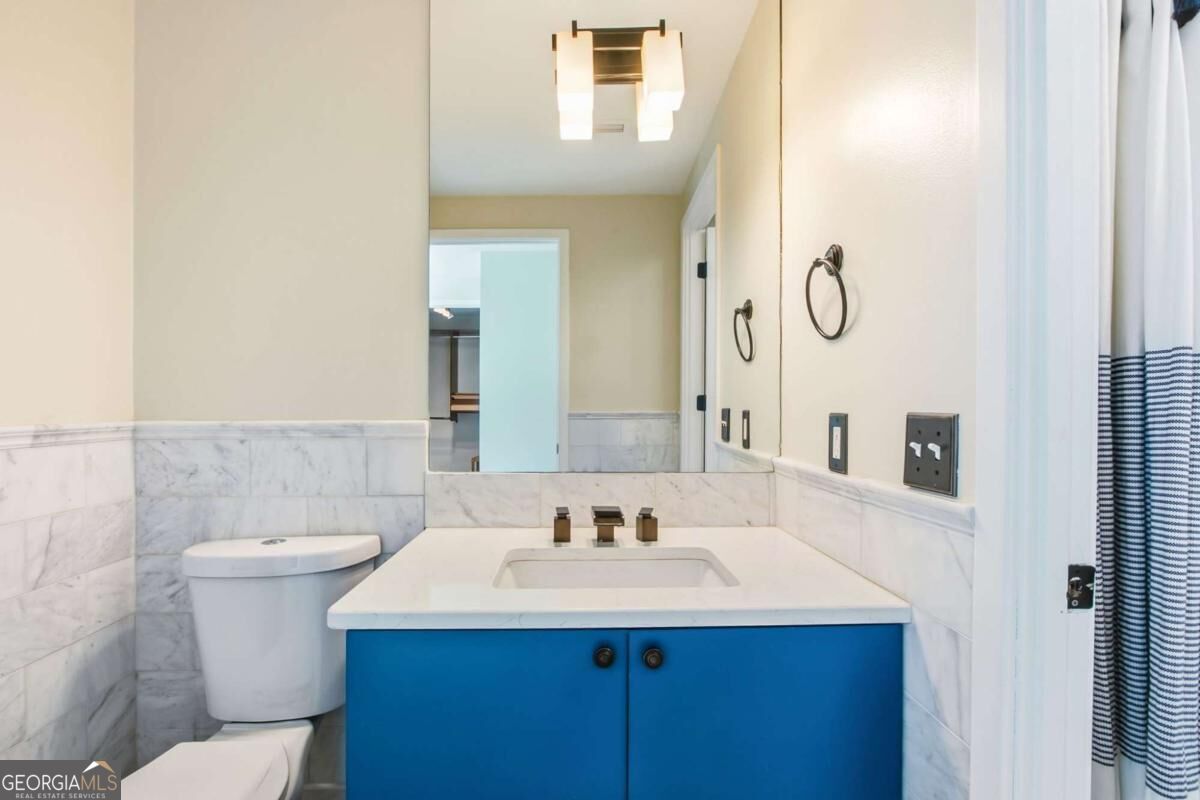 3338 Peachtree Road NE # 2105