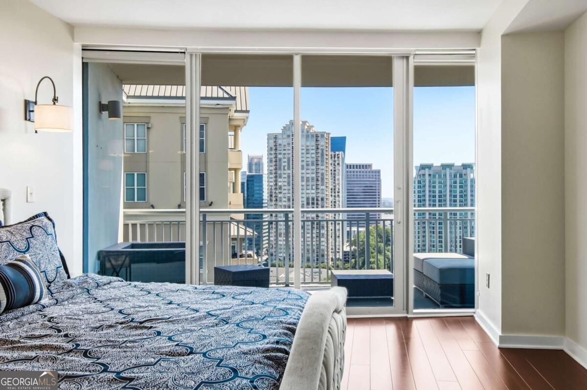 3338 Peachtree Road NE # 2105