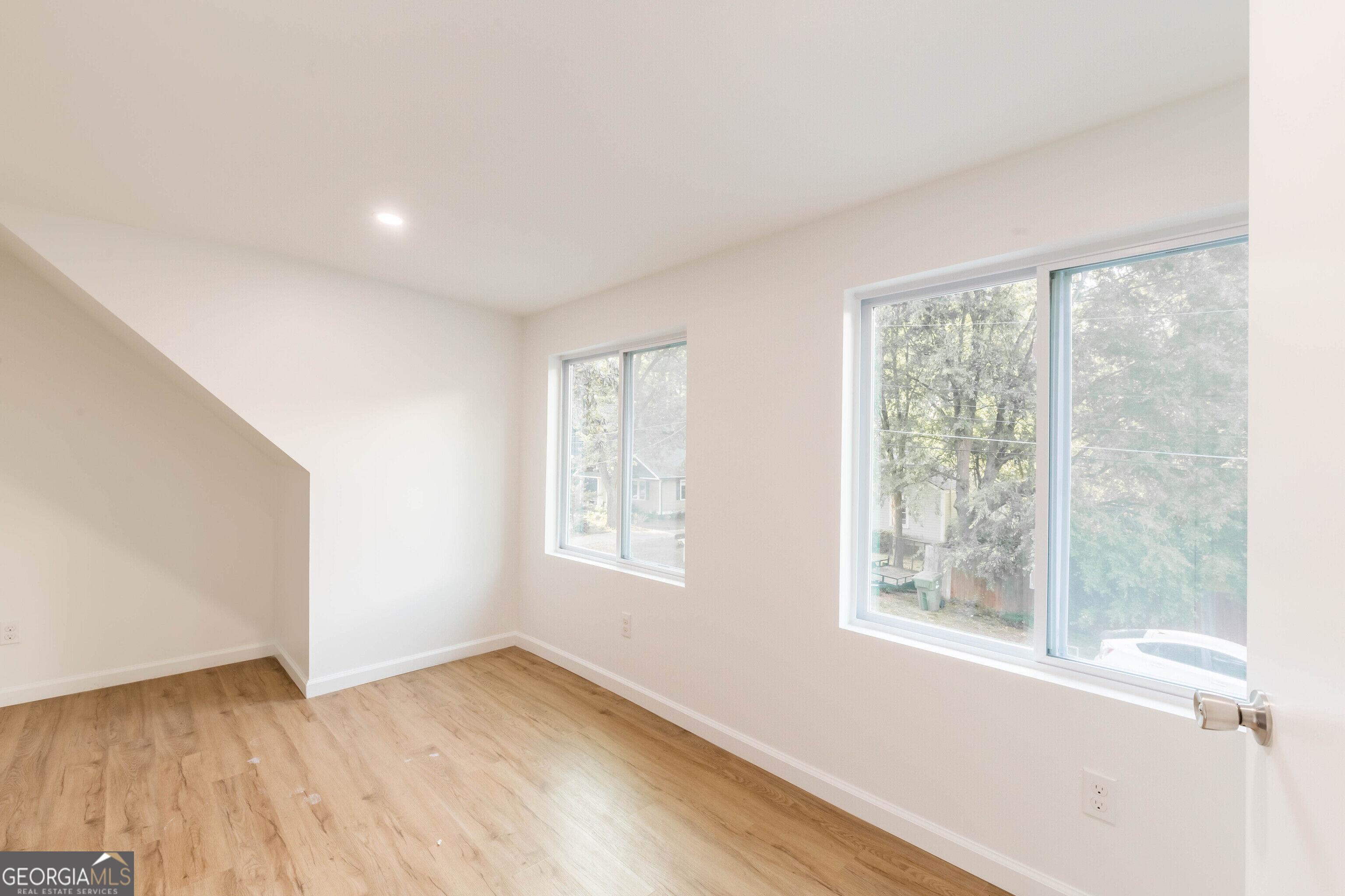 1170 Niles Avenue NW