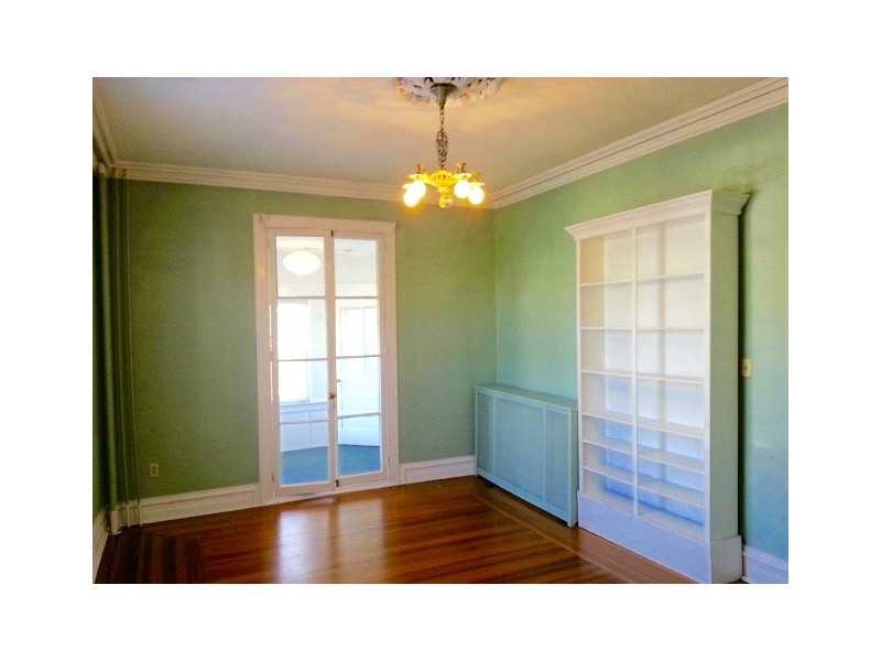 226 BROADWAY Boulevard 2