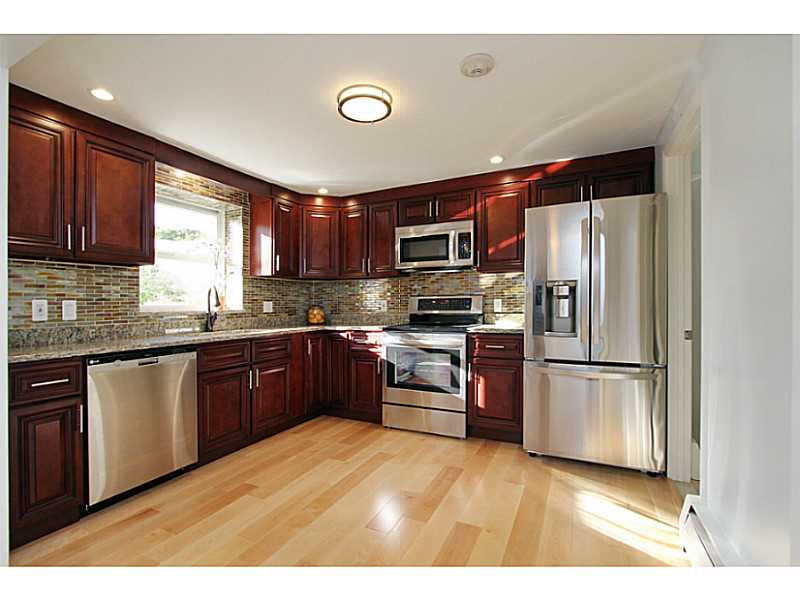 553 BELLEVUE Avenue