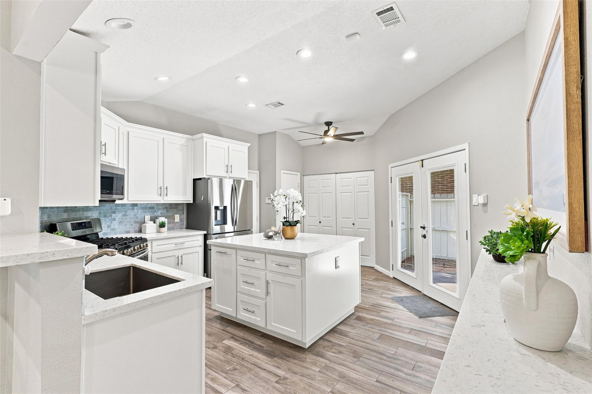 1438 Middlesbrough Lane