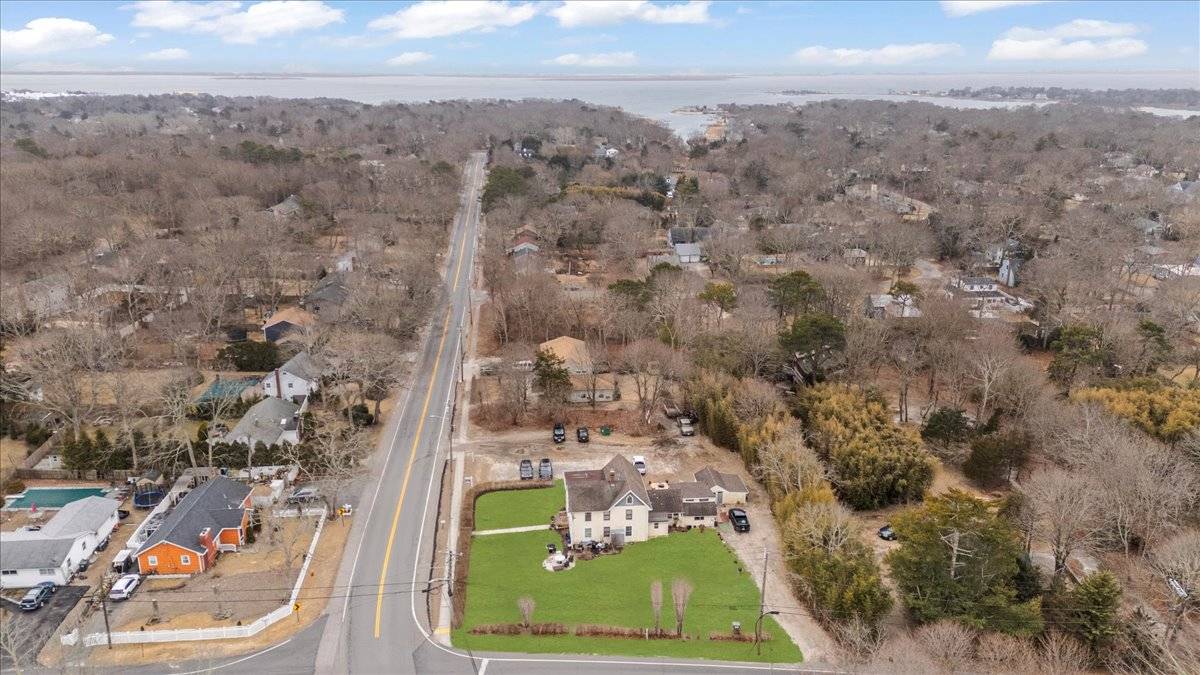 134 PONQUOGUE AVE, #1