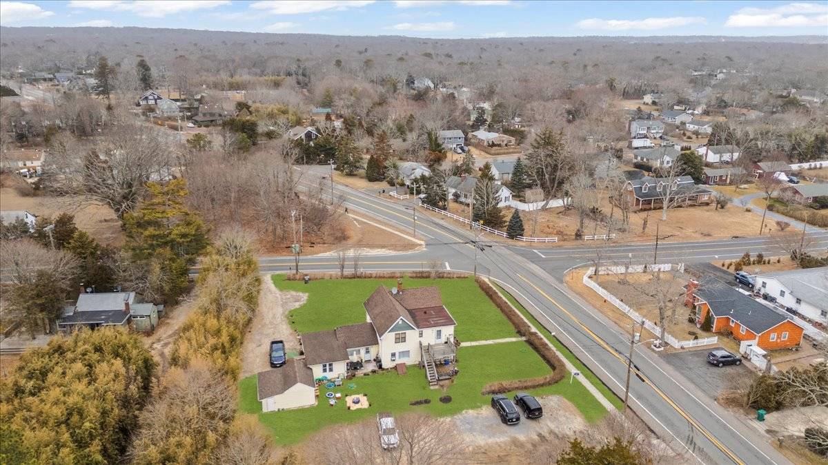 134 PONQUOGUE AVE, #1