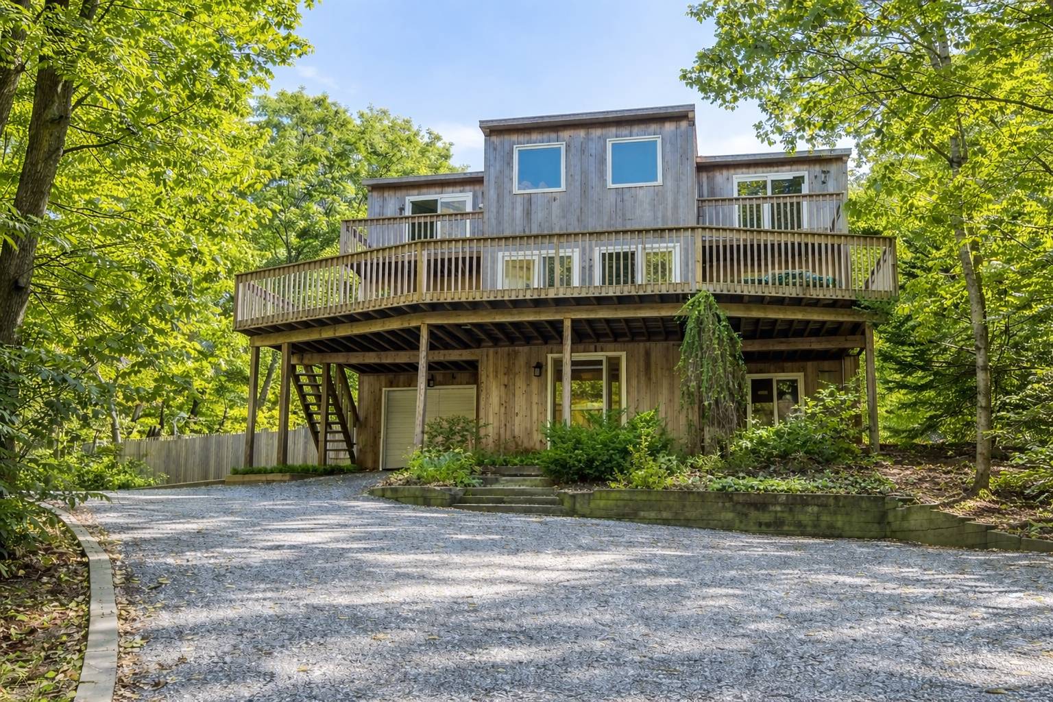 48 Island View Drive West