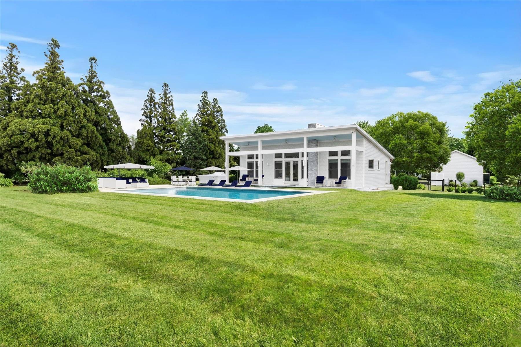 55 Peconic Ave