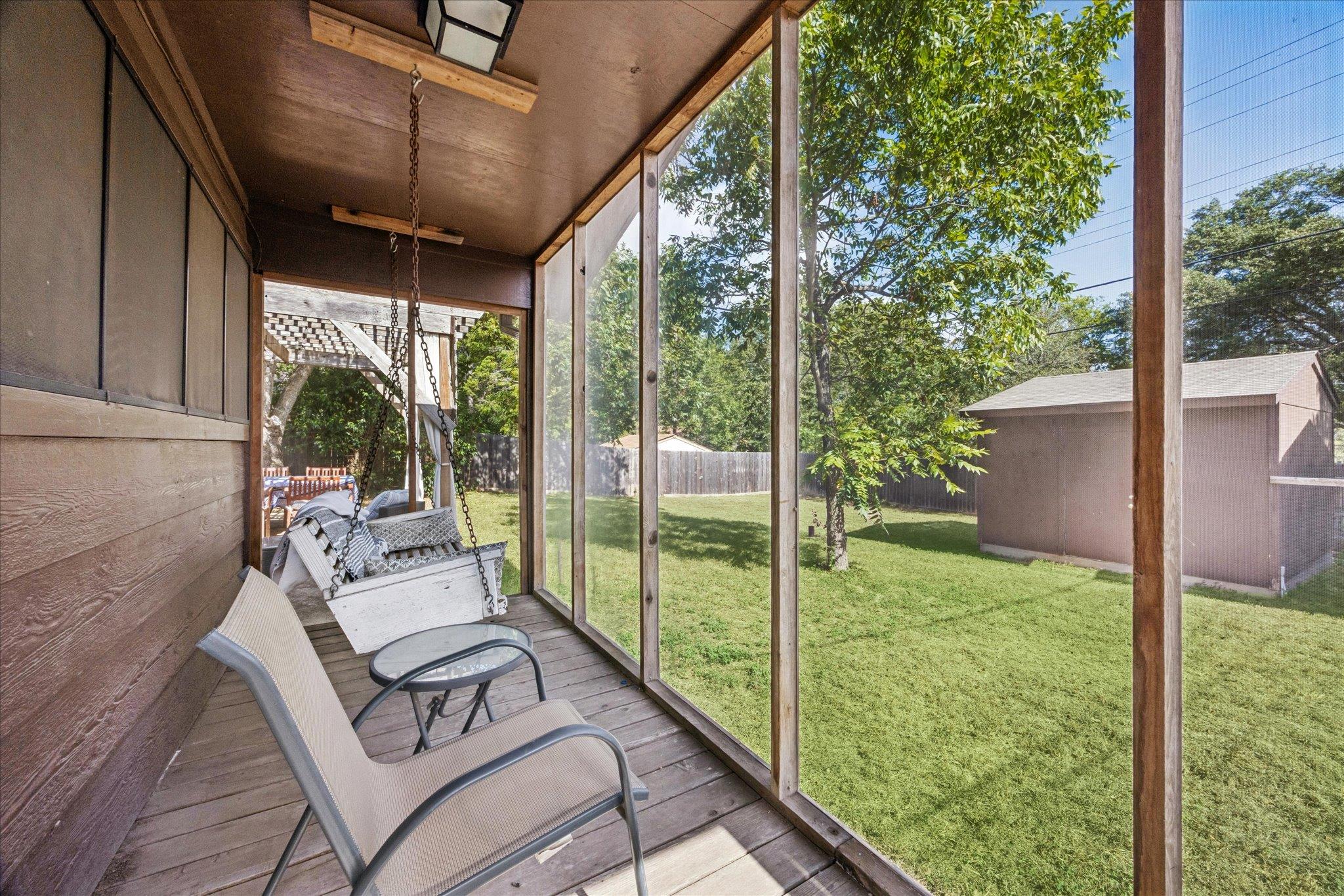 908 Riddlewood DR