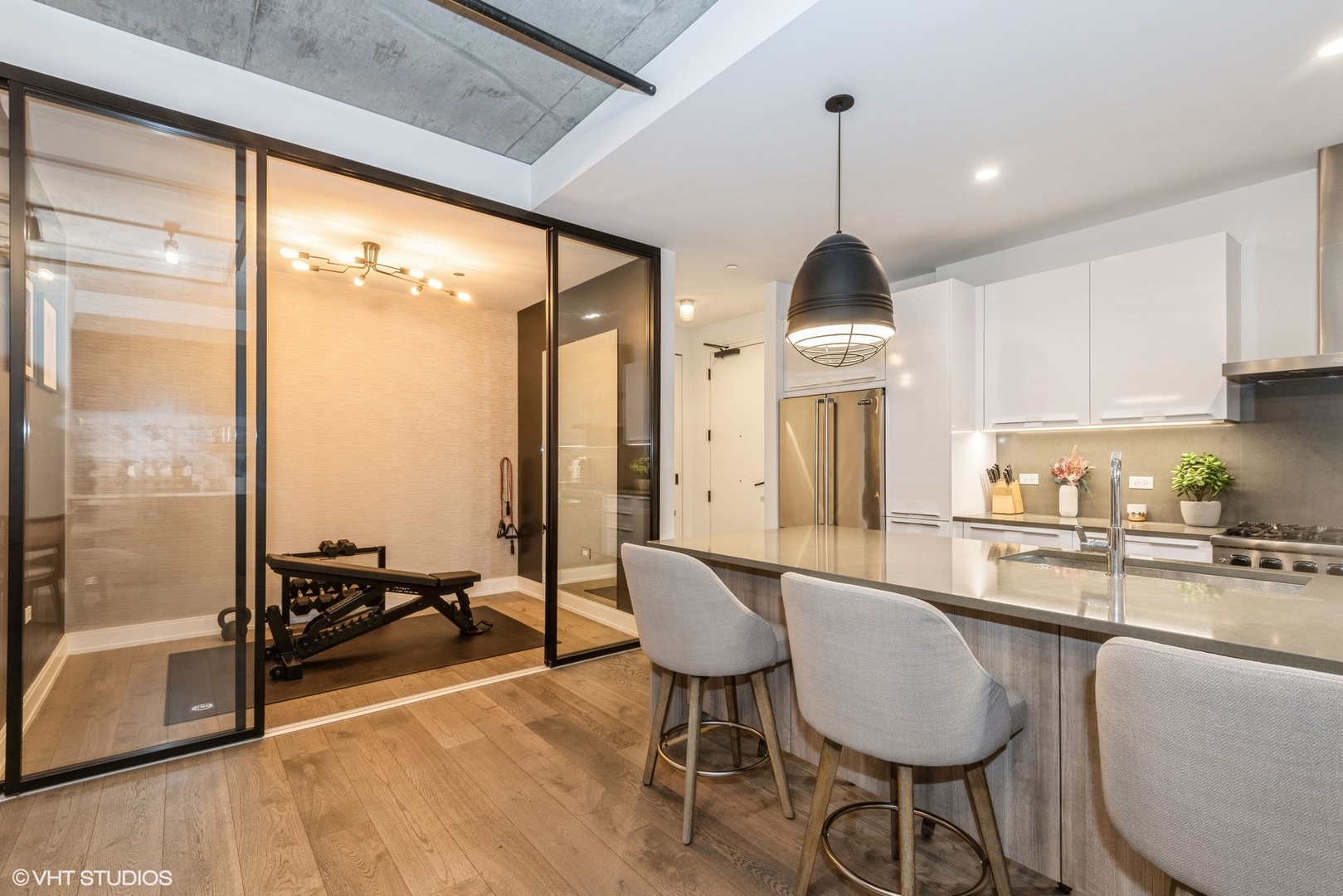 111 S Peoria Street Unit: 406