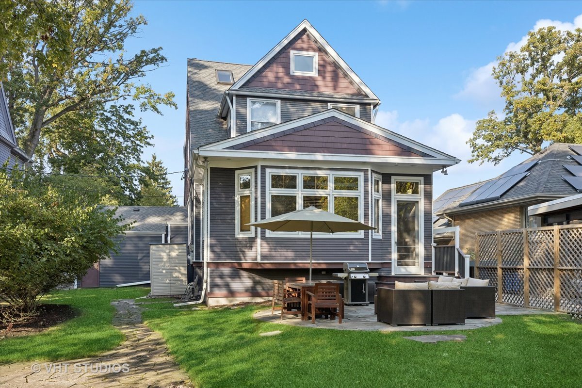 327 Gale Avenue