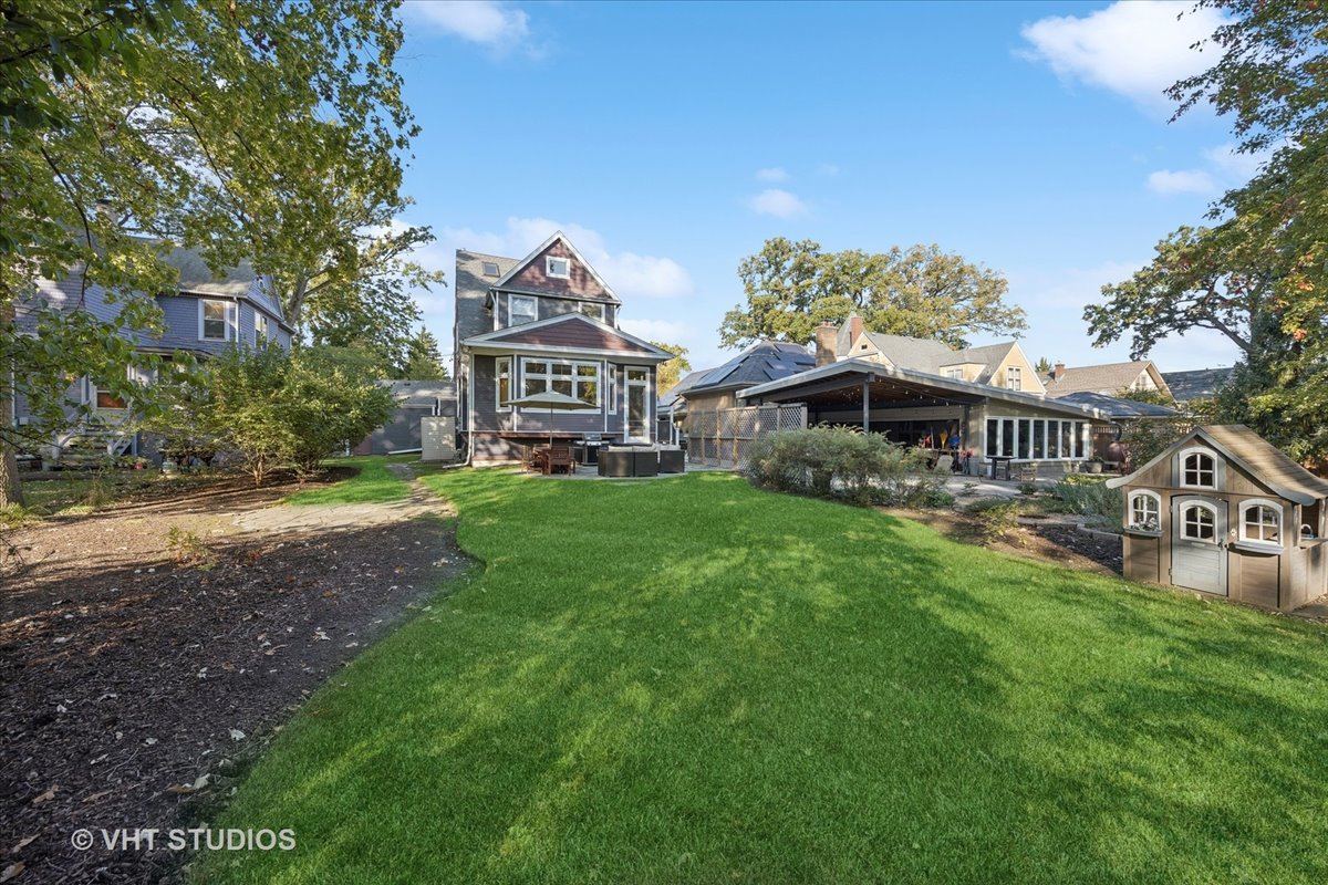 327 Gale Avenue