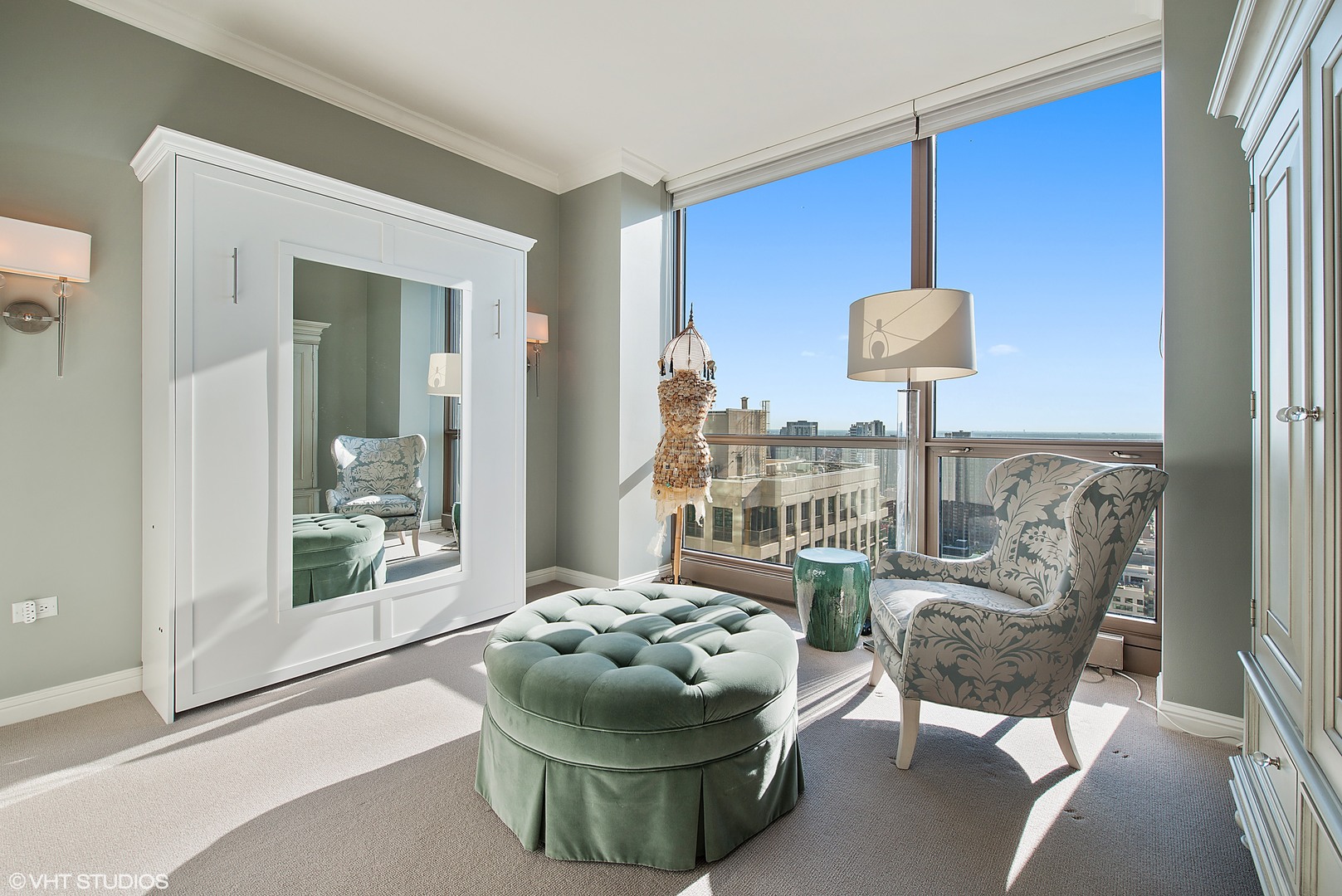21 E HURON Street Unit: 4005