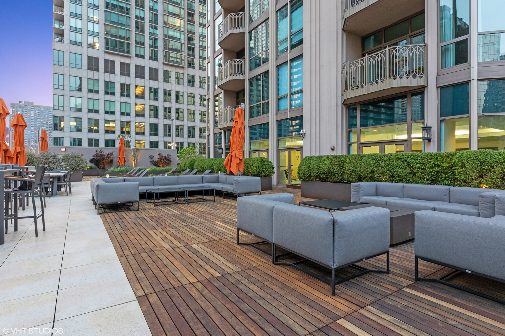 21 E HURON Street Unit: 4005