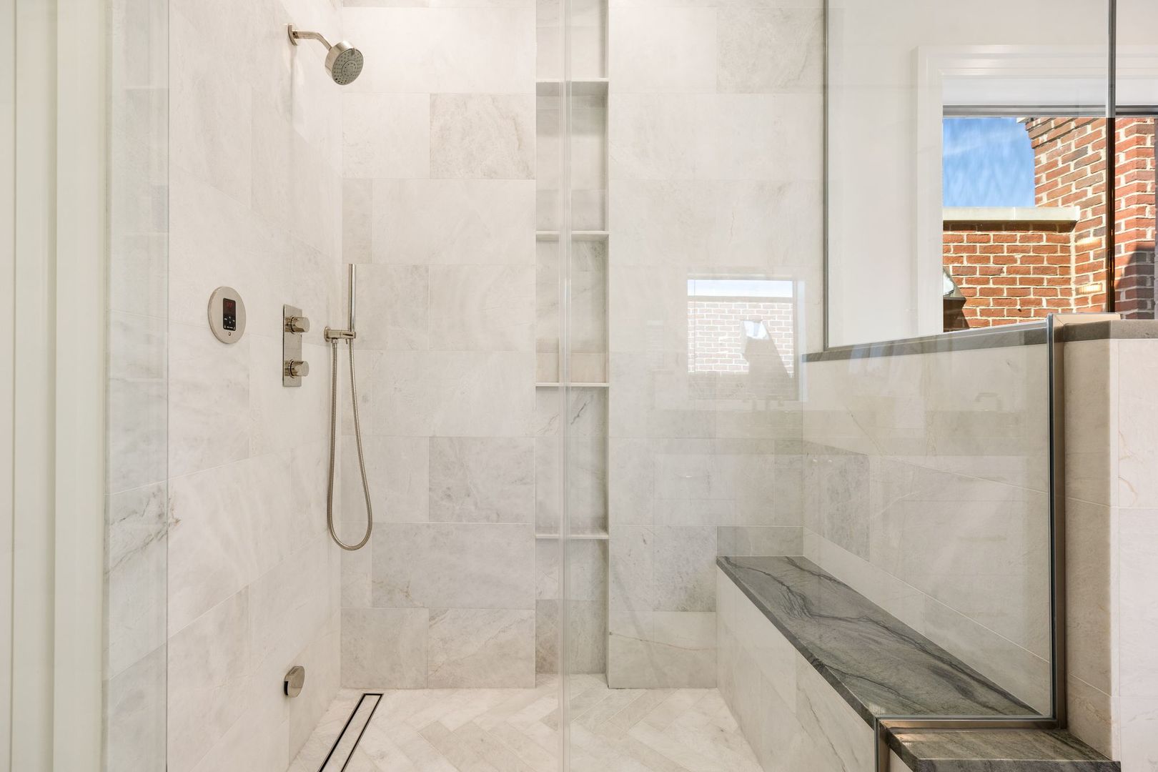 2034 N Mohawk Street Unit: 3
