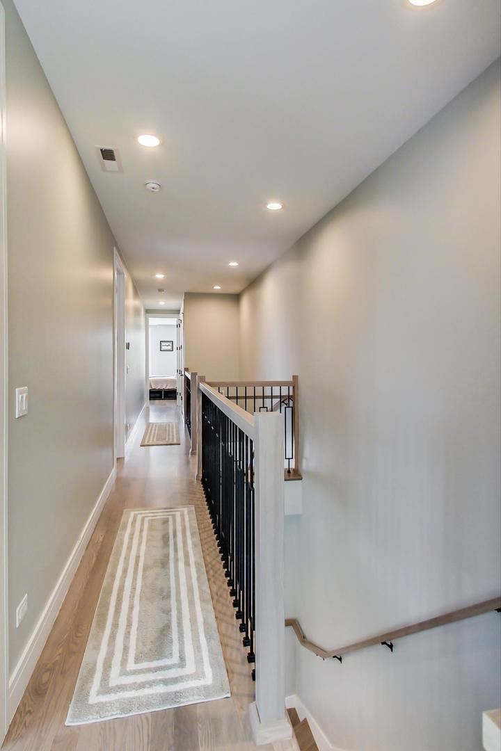 2429 W Augusta Boulevard Unit: 3