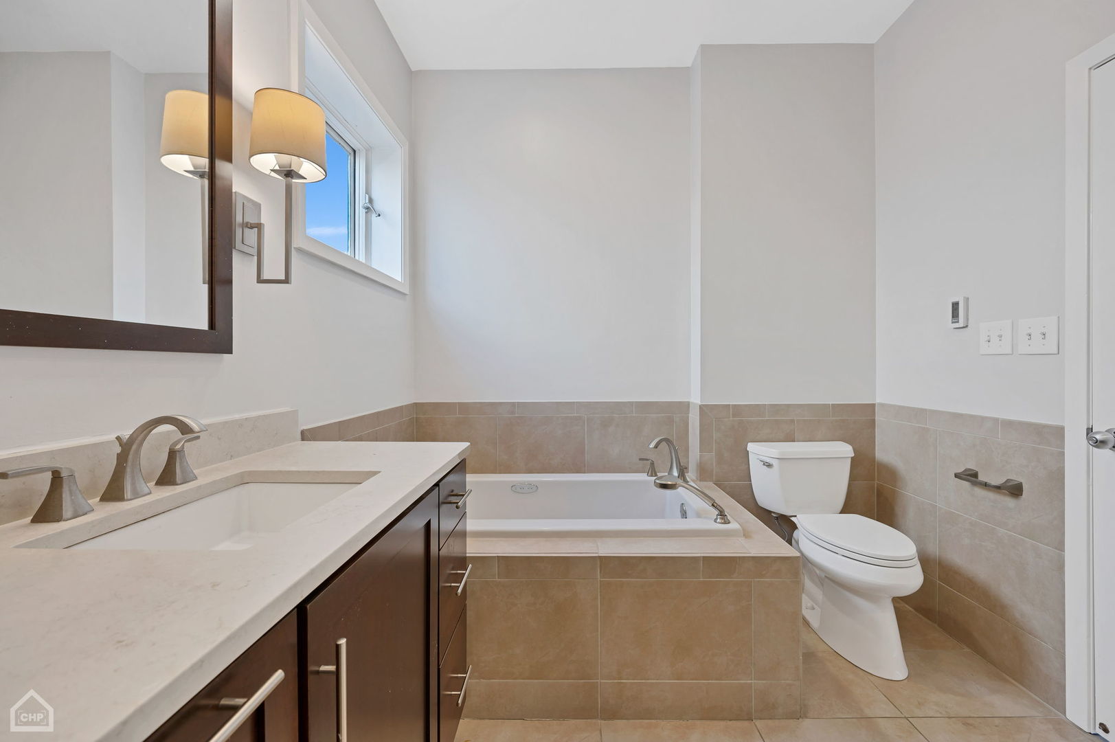 603 N Paulina Street Unit: 3N