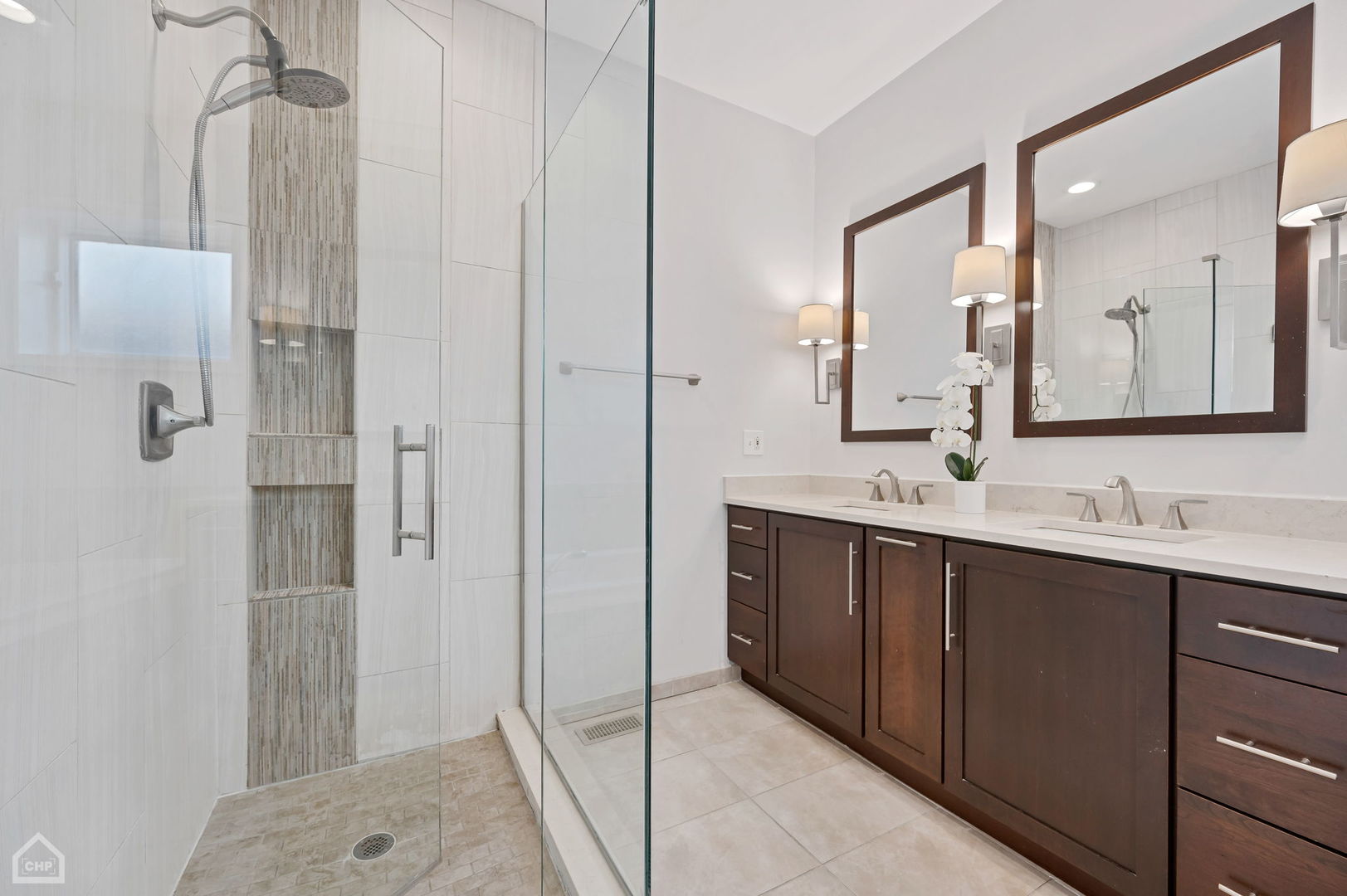603 N Paulina Street Unit: 3N
