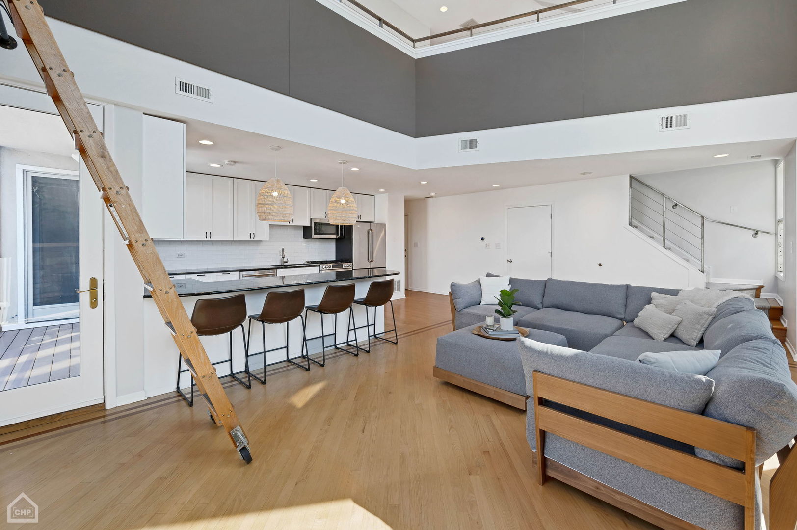 603 N Paulina Street Unit: 3N