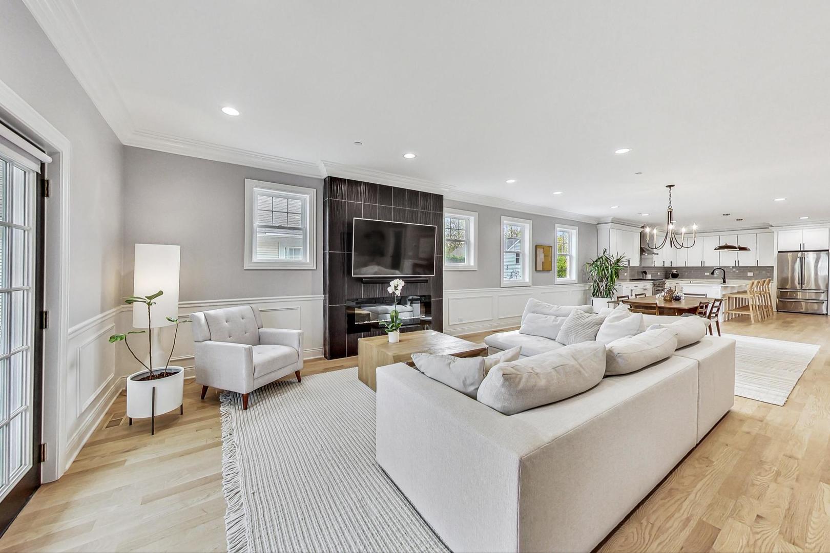 859 Central Avenue