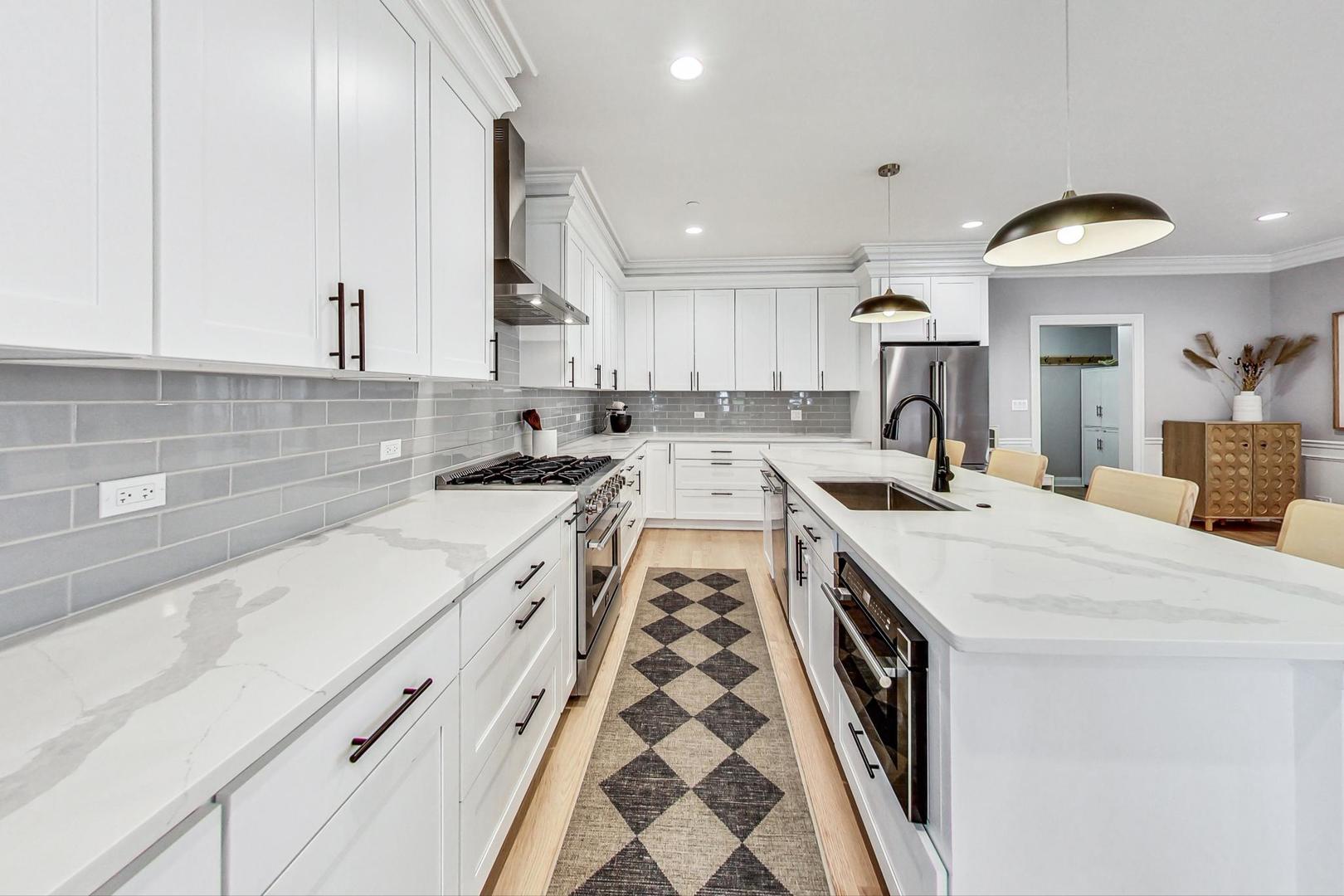 859 Central Avenue