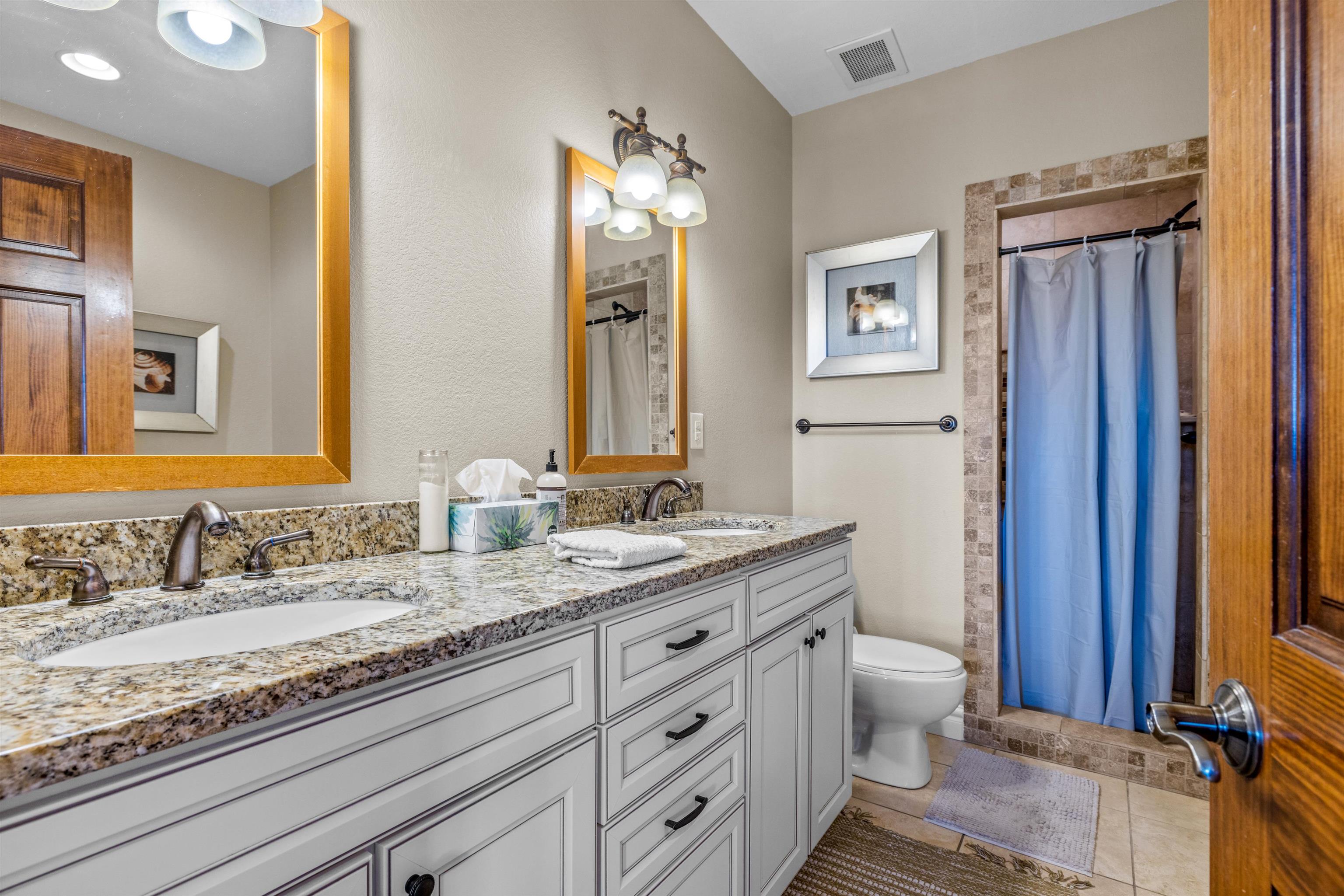 1319 N Virginia Dare Trail Unit 3A