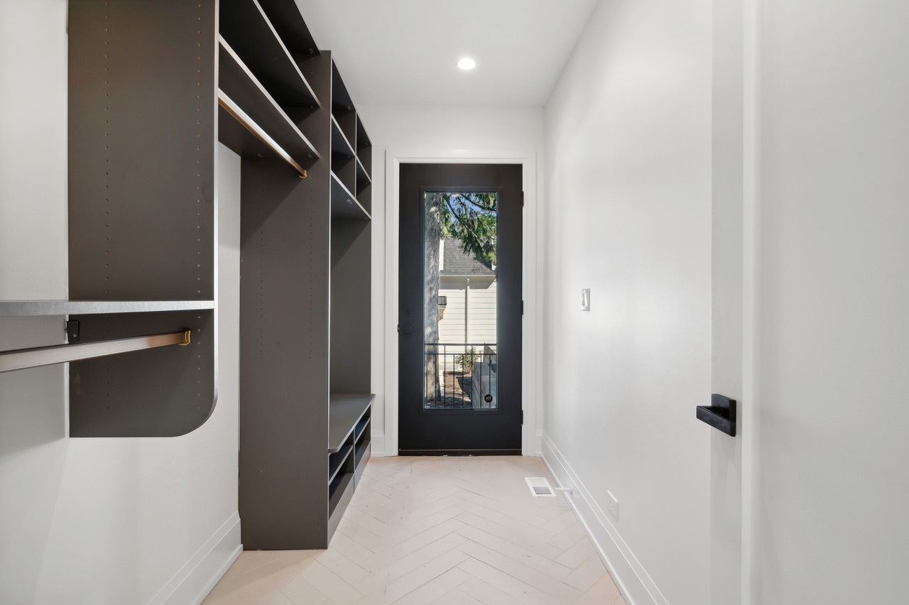 611 Abbotsford Road
